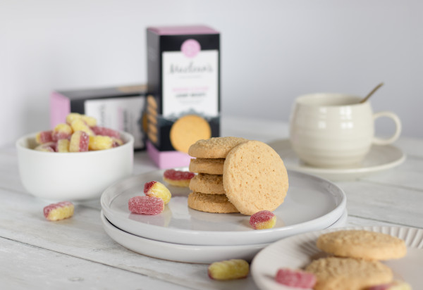 Rhubarb & Custard Luxury Biscuits